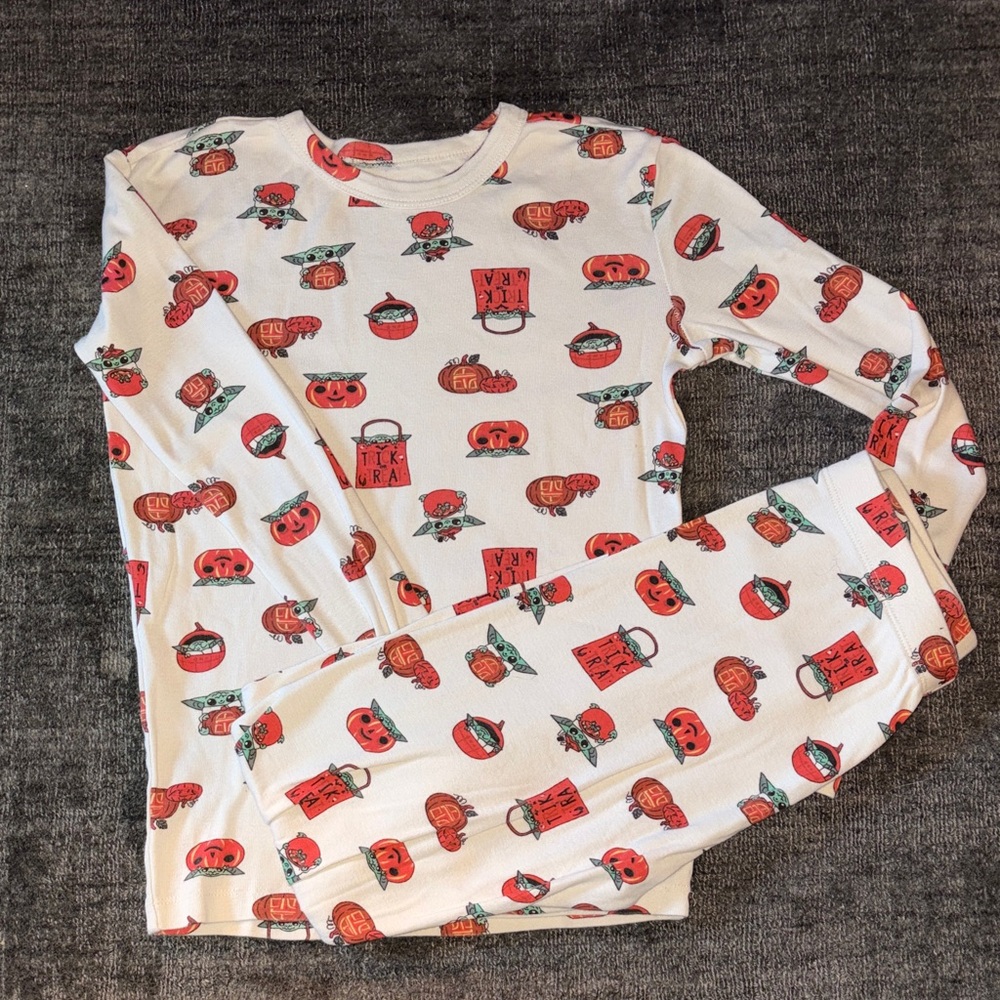 GAP Kids Grogu Starwars Halloween PJs
